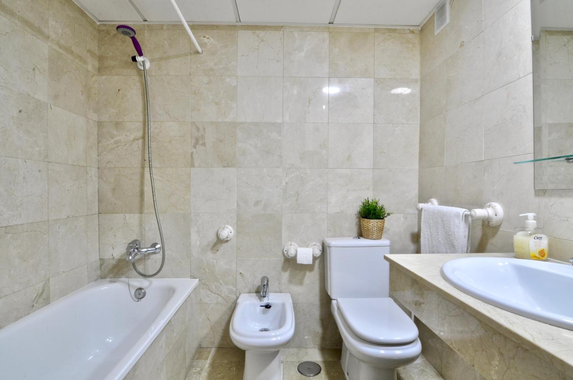 Apartamento Las Camelias ベナルマデナ エクステリア 写真