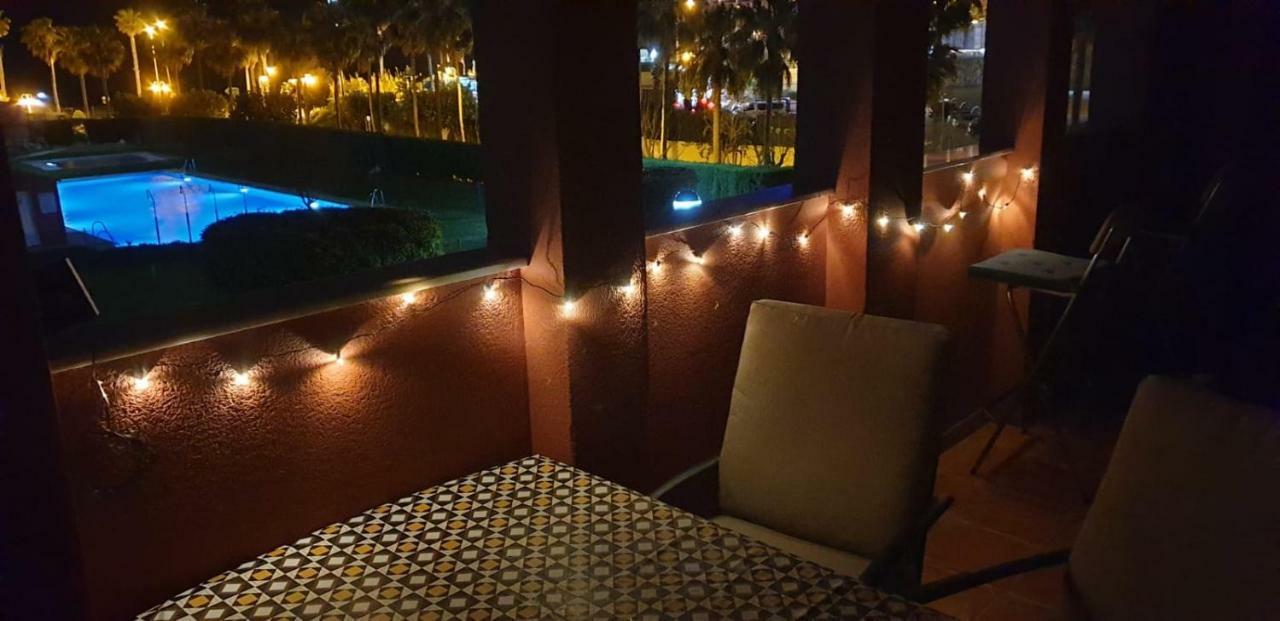Apartamento Las Camelias ベナルマデナ エクステリア 写真