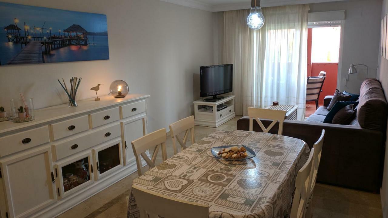 Apartamento Las Camelias ベナルマデナ エクステリア 写真