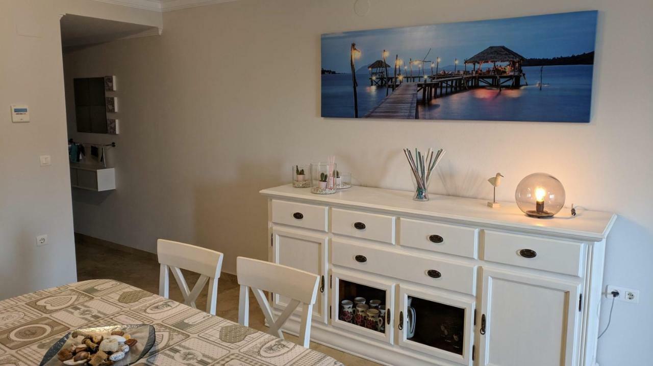 Apartamento Las Camelias ベナルマデナ エクステリア 写真