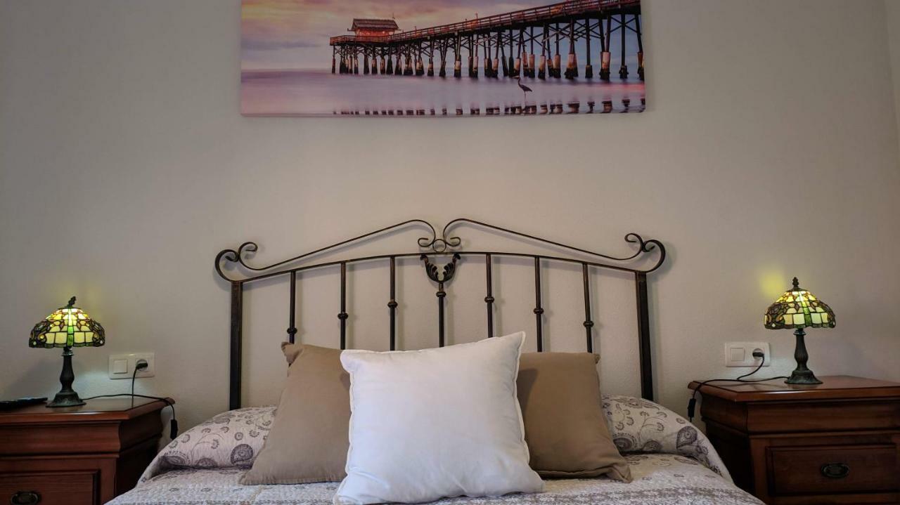 Apartamento Las Camelias ベナルマデナ エクステリア 写真