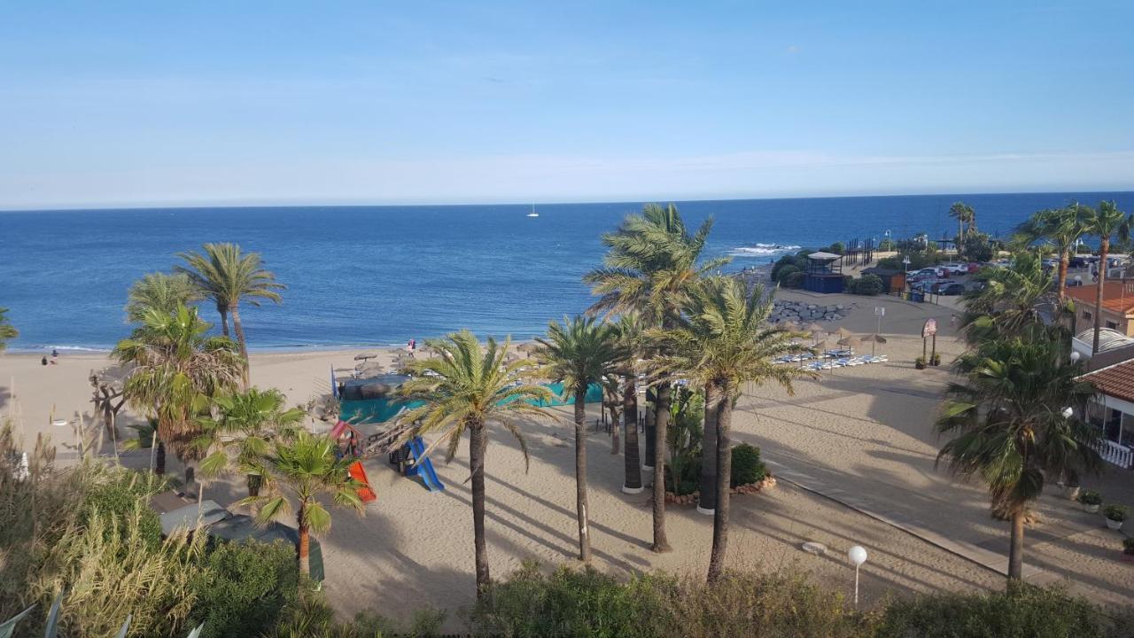 Apartamento Las Camelias ベナルマデナ エクステリア 写真